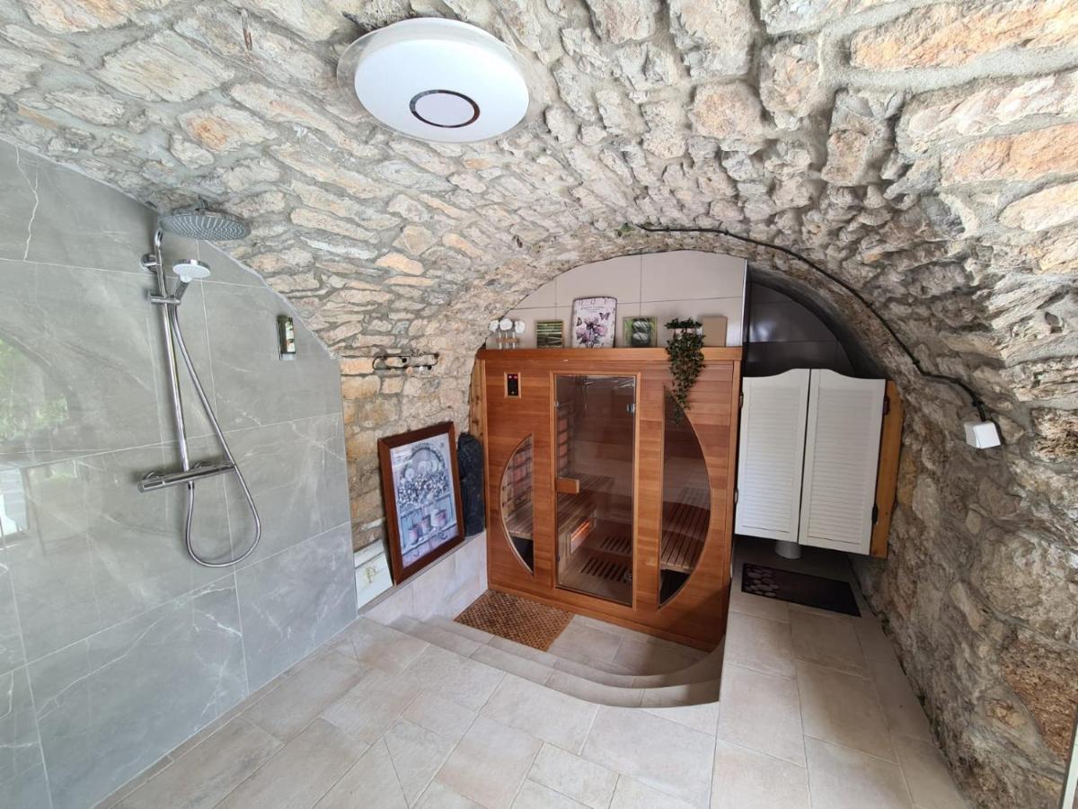 Le Mas Rolland, Piscine Chauffee & Spa - Millau - Gorges Du Tarn 꼼뻬르 외부 사진