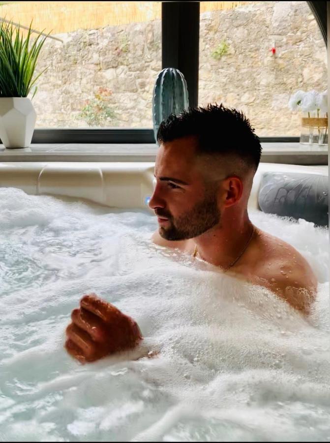 Le Mas Rolland, Piscine Chauffee & Spa - Millau - Gorges Du Tarn 꼼뻬르 외부 사진